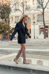 Bottes de cowboy en daim beige